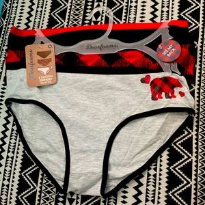Dearfoams 3 Cotton Spandex Panties Red and Black Small